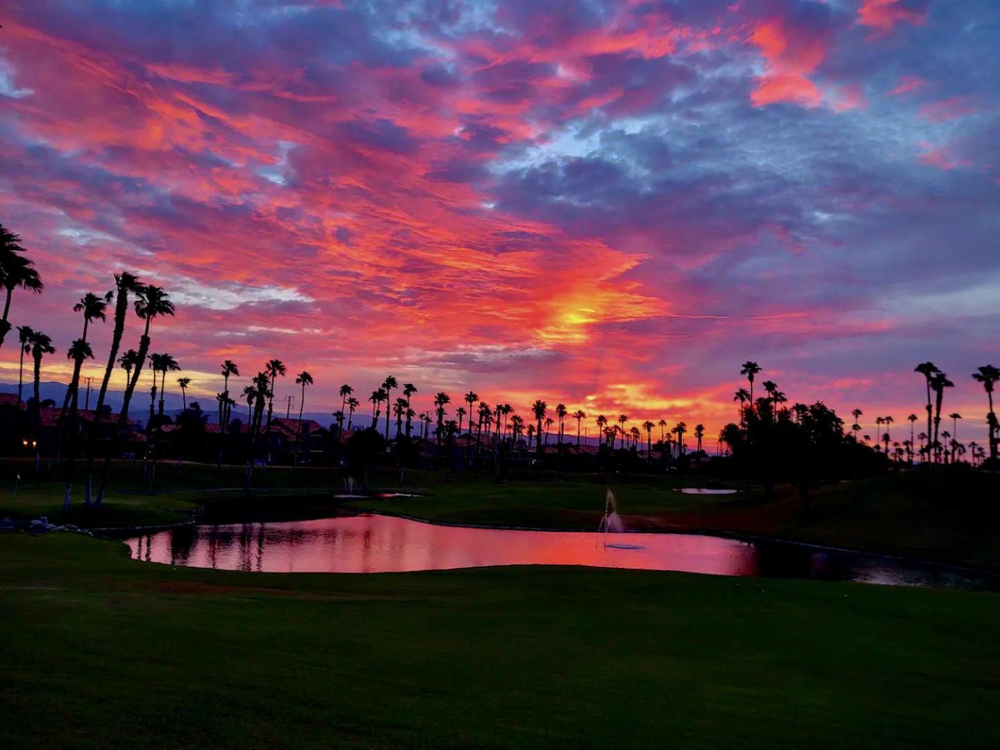 The View! Palm Desert Country Club Villa Екстериор снимка